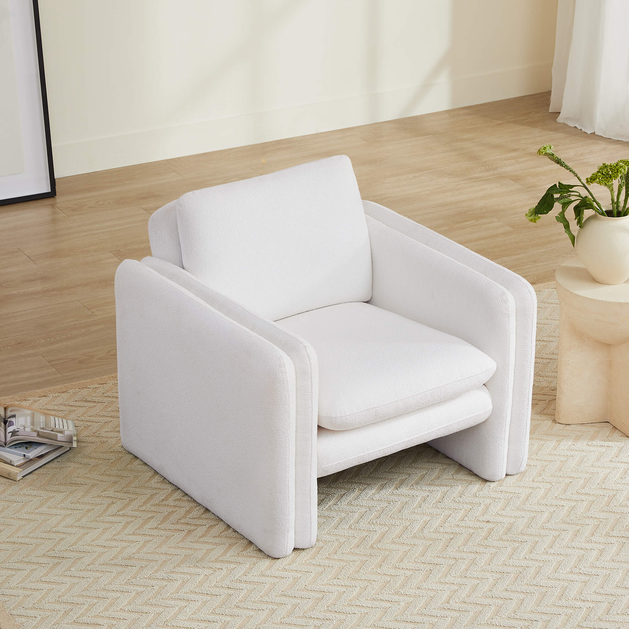 Kallen Modern Lounge Armchair