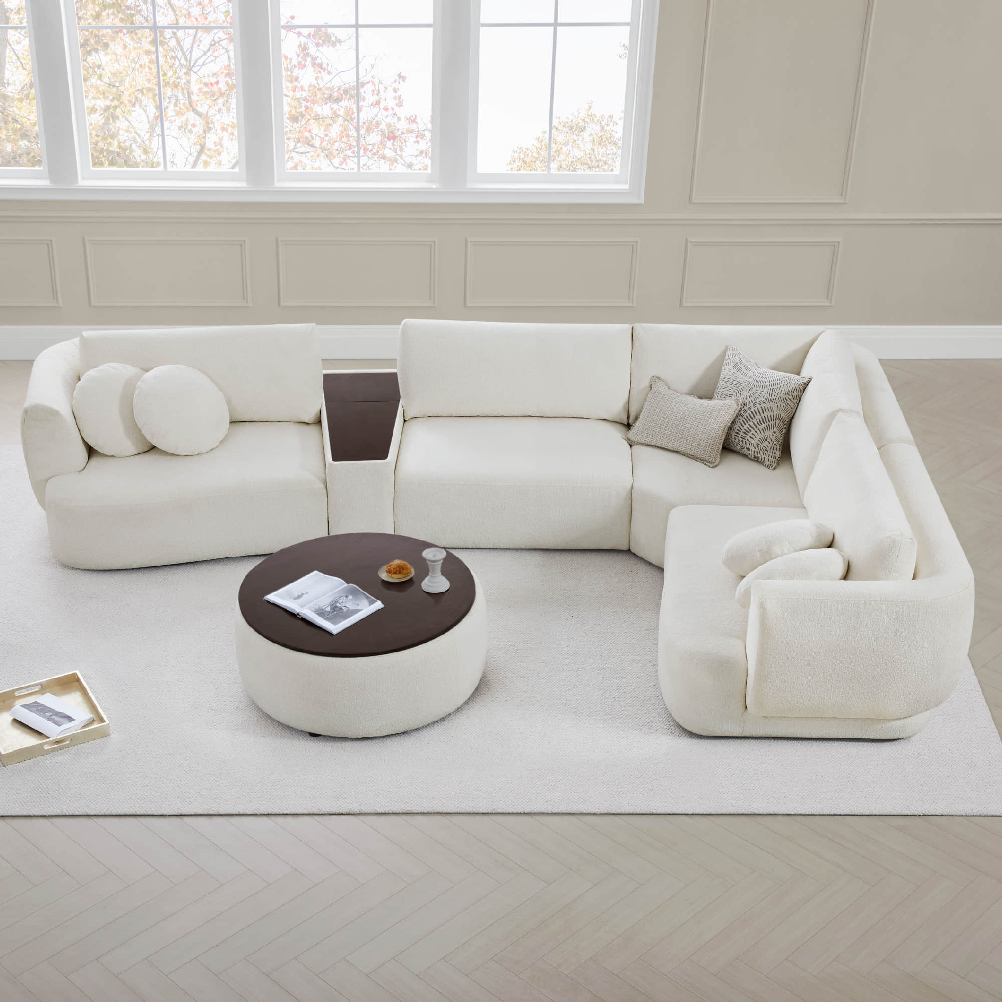 Grace 4-Seat Modular Curved Sofa – Generously Sized Design