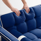 Canapé-lit convertible en velours de 139 cm (55 pouces) à 2 places avec lit escamotable, dossier inclinable, poches latérales et porte-téléphone.