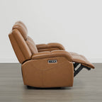 Canapé inclinable électrique Isaac en cuir véritable, avec dossier basculant électrique, pour installation contre un mur.