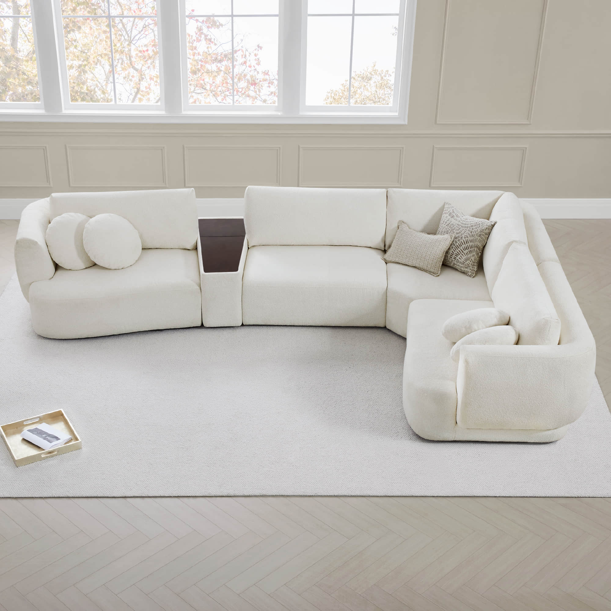 Grace 4-Seat Modular Curved Sofa – Generously Sized Design