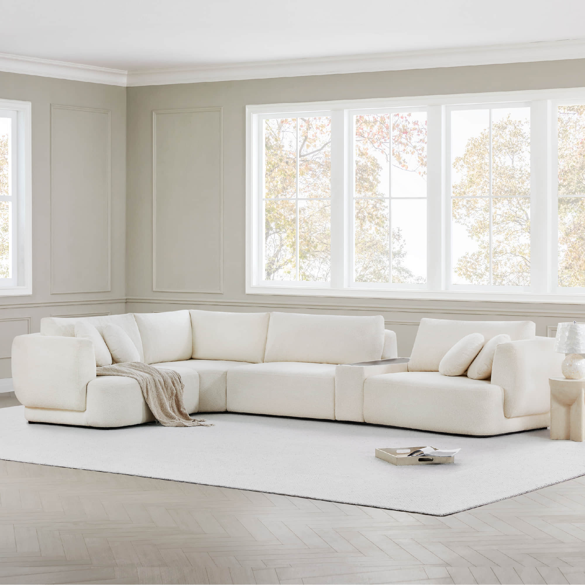 Grace 4-Seat Modular Curved Sofa – Generously Sized Design